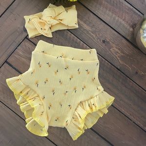 Bloomer and headwrap set